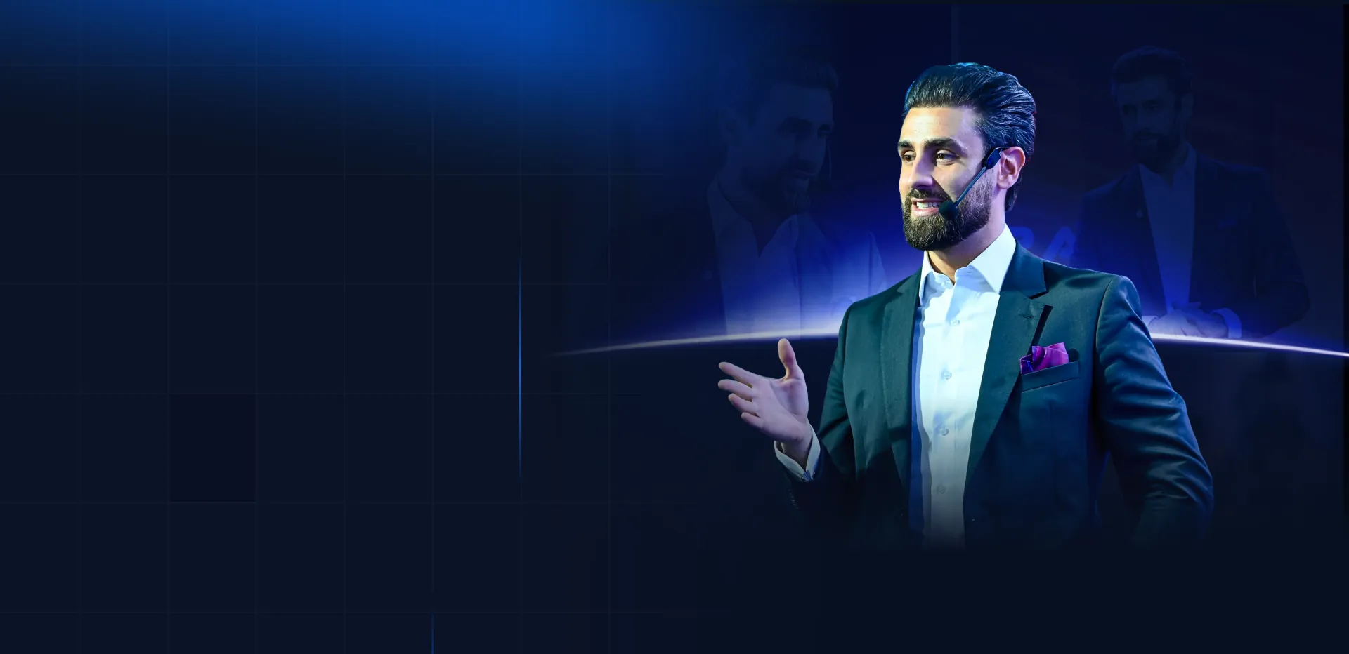Léo Soares, CEO da Acelera IA, no palco